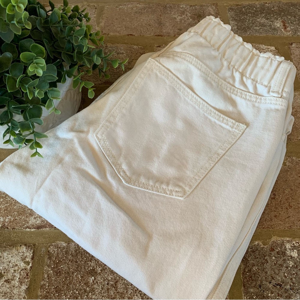 H&M | High Waisted Paper Bag White Pants | 4 - Picture 3 of 14